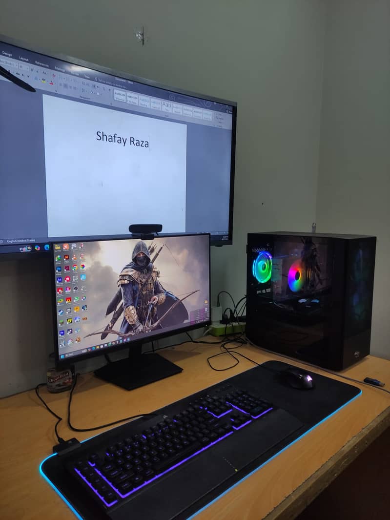 Gaming PC with 180hz Monitor 12