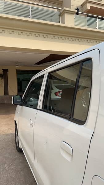 Suzuki Wagon R 2022 3