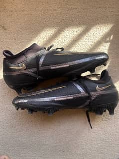 Football Shoes in Karachi Free classifieds in Karachi OLX Pakistan