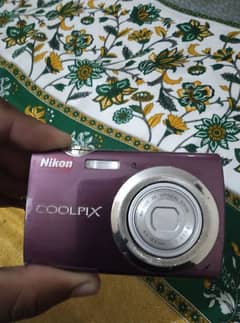 Nikon Coolpix s230 all ok no any issue touch screen ha charger ni ha