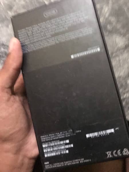 iPhone 7plus  128gp pta box sat 7