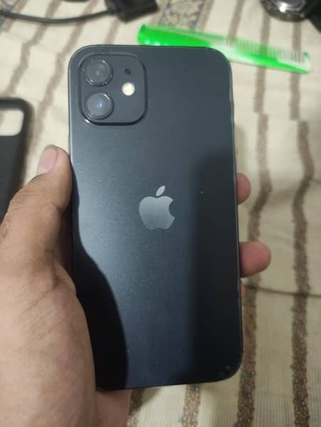 iphone 12 Jv New condition 2