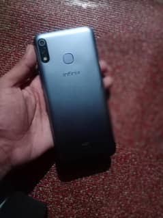 Infinix hot 8 lite 2gb 32gb