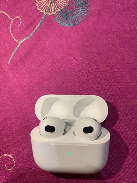 AirPods (3rd Gen) 3