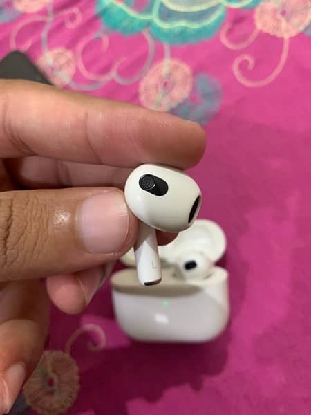 AirPods (3rd Gen) 5