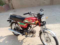 honda cd 70 in very good condion no work required 10 thousand chala ha