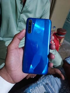 realme 5 4/64 5000 mah 0