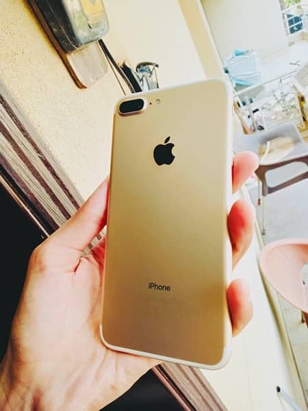 iphone 7 plus read add first ! 8