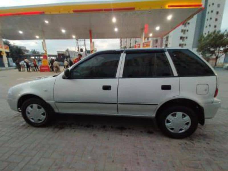 Suzuki Cultus VXL 2001 1