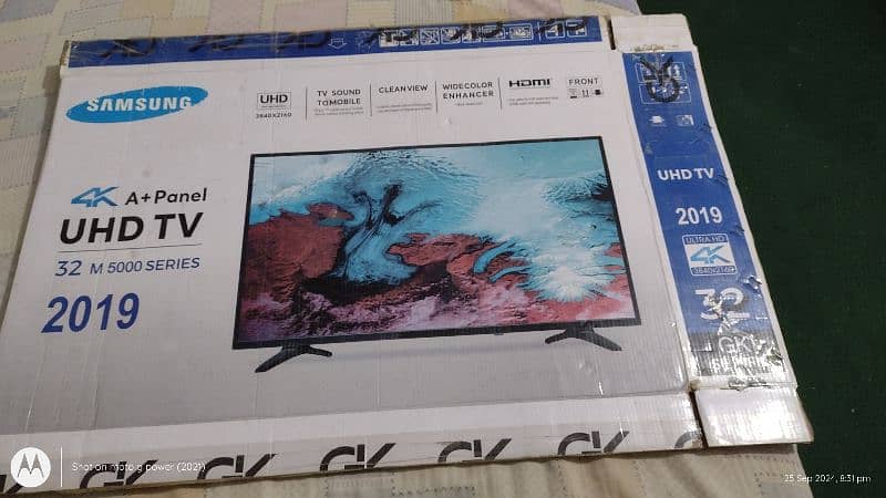 Samsung 32Inch Smart LED 0