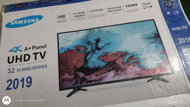 Samsung 32Inch Smart LED 1