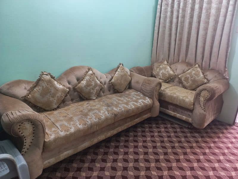 sofa set 7 seaters 1