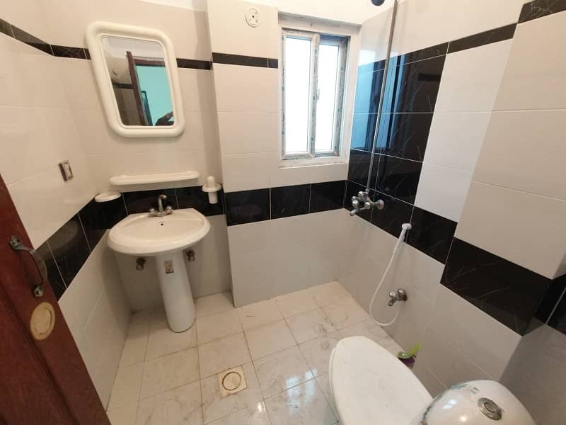 G-15 Markaz 2 bed flat For Sale 19