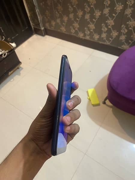 Samsung A30s 3