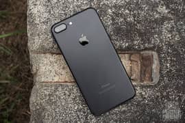 I PHONE 7 PLUS BLACK 32 GB