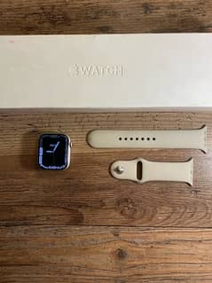 Apple Watch Series 7 45MM Starlight Colour![95% Battery Health]