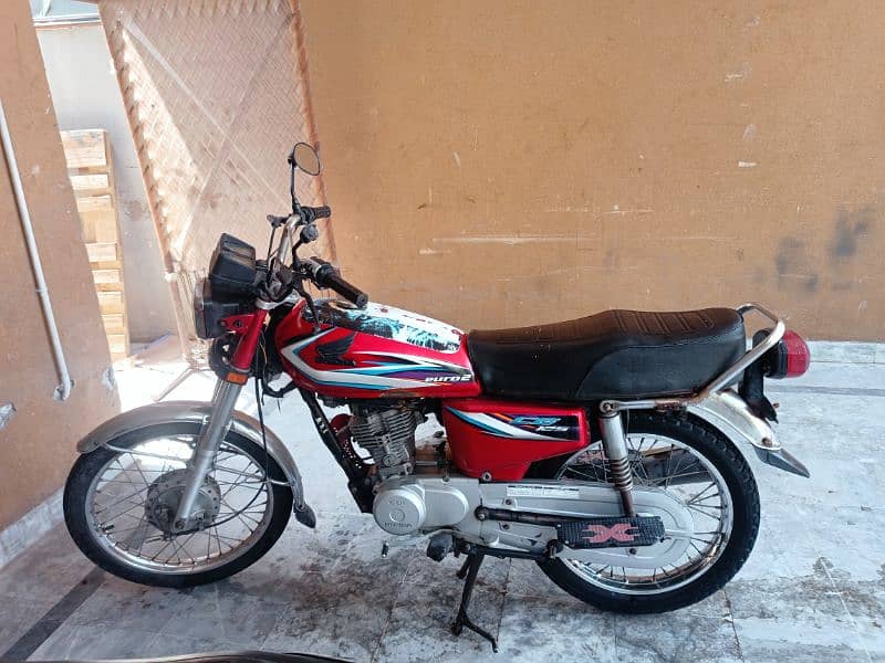 125 Honda 3