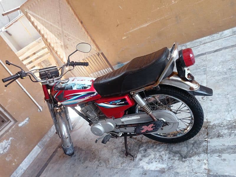 125 Honda 4