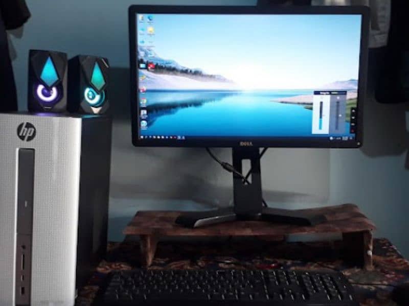 Wide monitor for sale 10/10 3