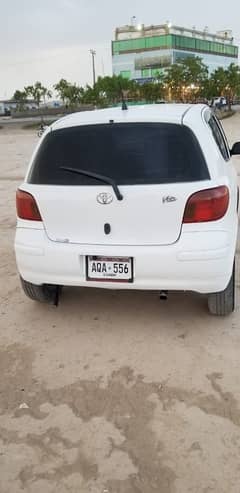 Toyota Vitz 2003