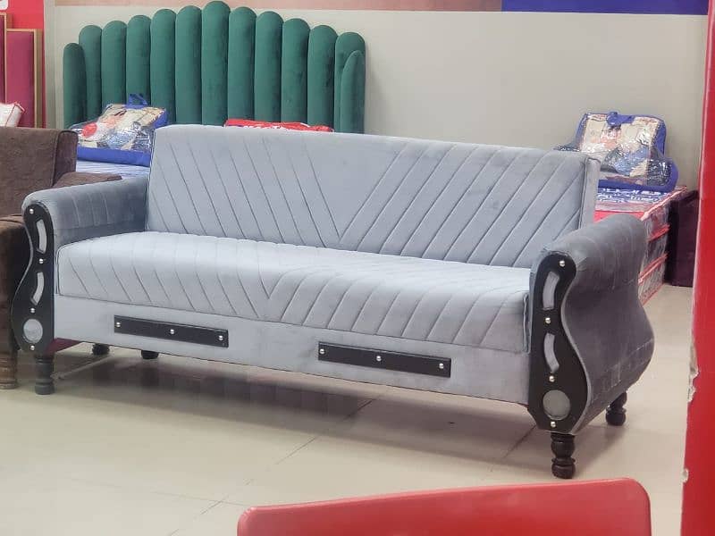 New furnished sofa 3 seater 1