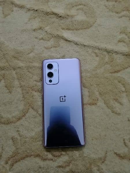 OnePlus 9 5G 1