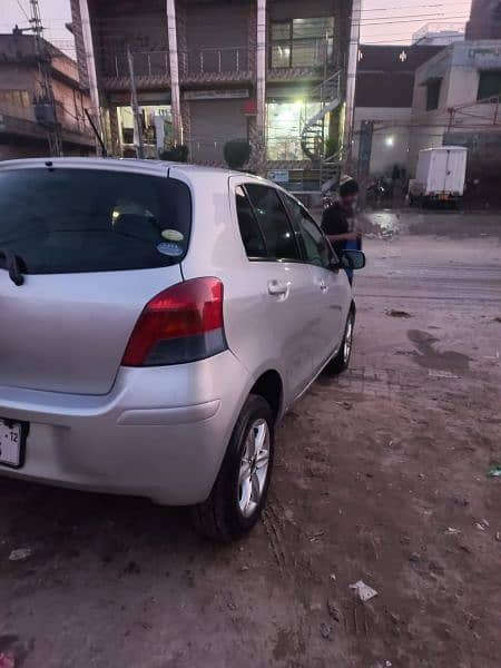 Toyota Vitz 2008 1