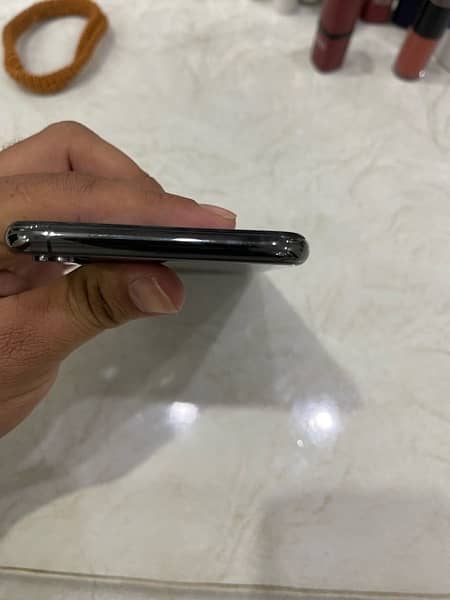 iPhone xs max 3