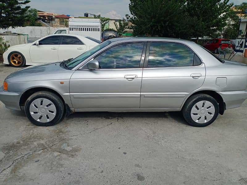 Suzuki Baleno 1999 3