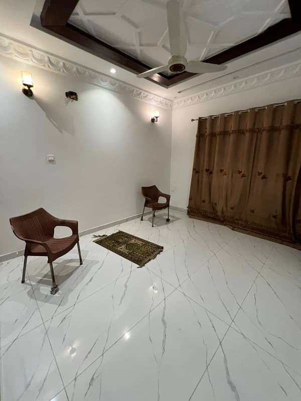 10 Marla House Available For Rent In Janiper Block Bahria Town Lahore 26