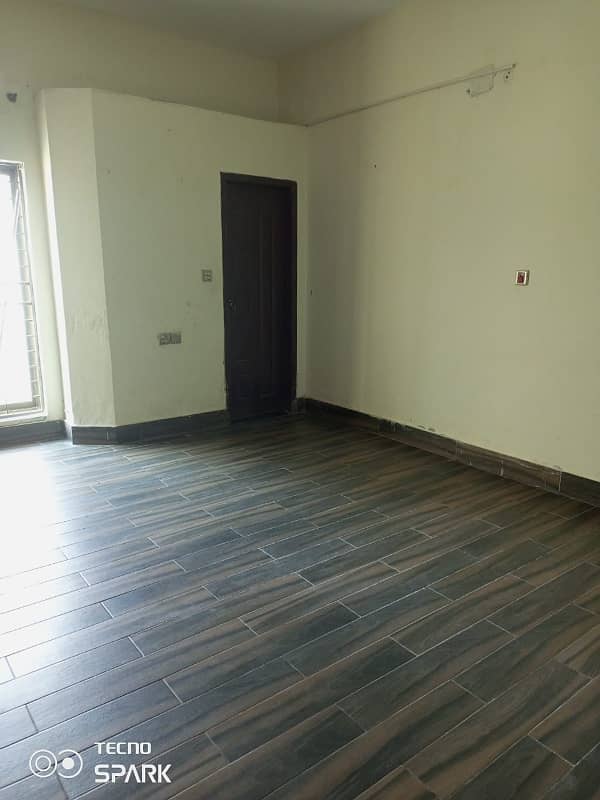 10 Marla Lower Portion House available for Rent In Jasmine Block bahria Town Lahore 8