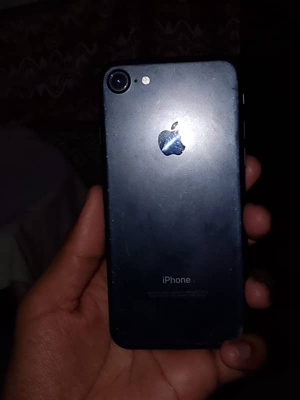 i phone 7 32 gb non pta finger ok 2