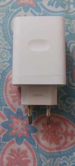 Oppo Super Vooc + Warp Type C Charger 33 Watts