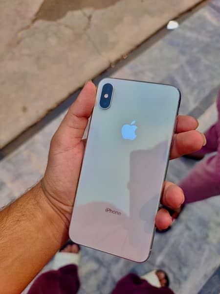 iPhone X 64 gb pta approved Face ID working white colour 1