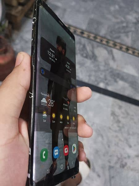 Samsung galaxy note 8 doted 5