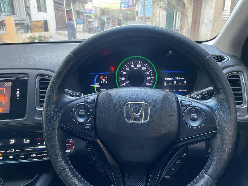 Honda Grace Hybrid 2014 3