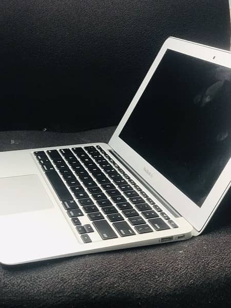 Apple Macbook Air 2015 5