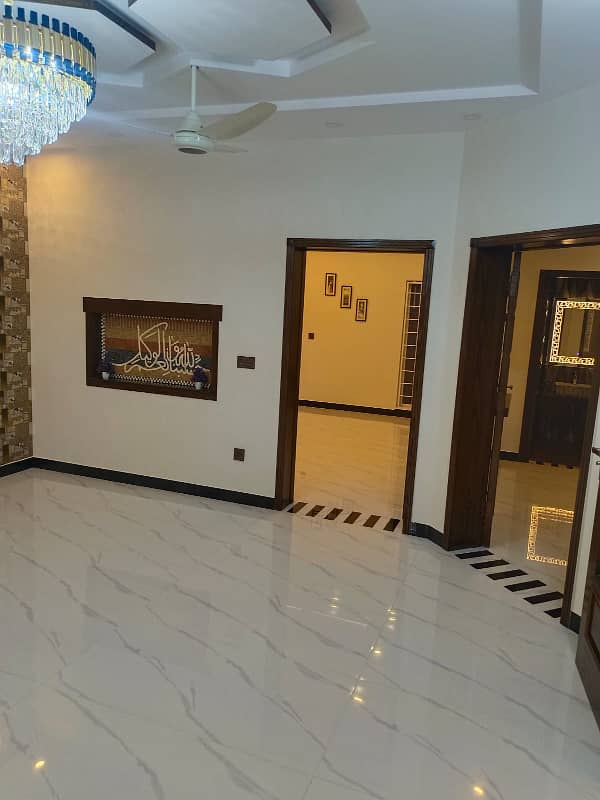 5 Marla House Available For Sale In Usman Block bahria Town lahore 5