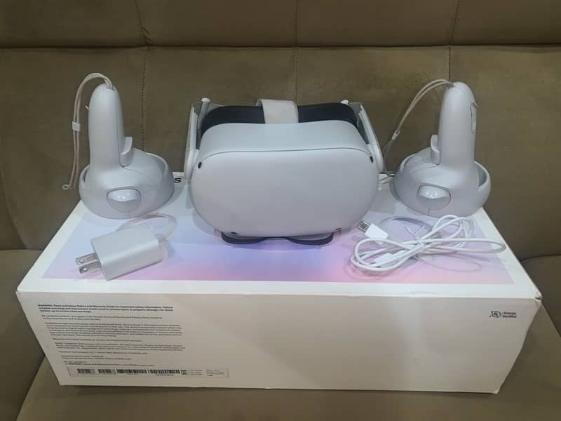 Oculus Quest 2 (128 GB) With Orignal accessories 0