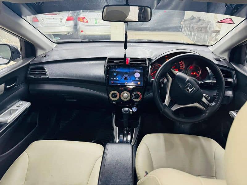 Honda City Aspire 2010 8