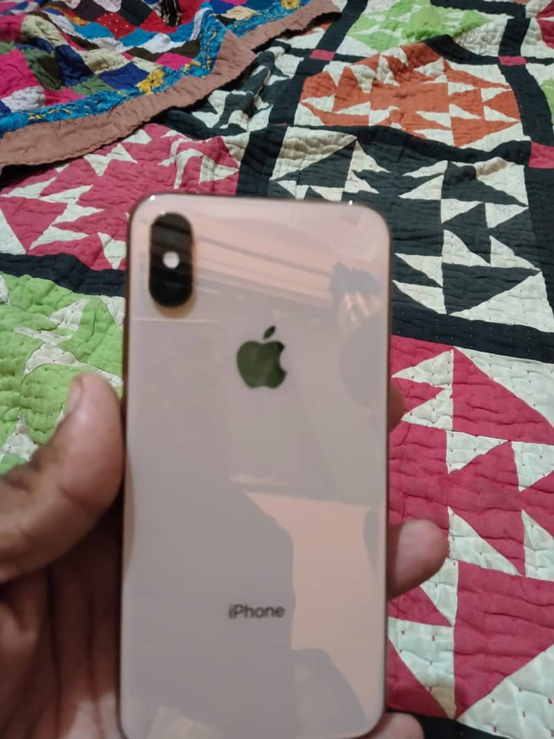 iphone xs 1