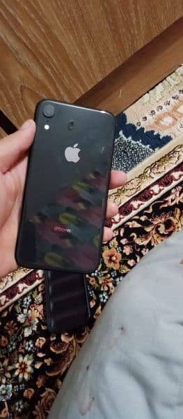 iphone XR 128 gb waterpick factory anlock penal break hai 03042060677 1