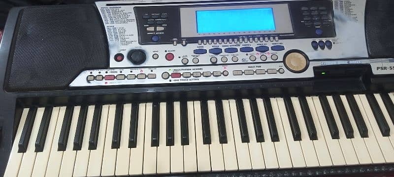 Yamaha PSR 550 Professional Yamaha Piano Keyboard Casio Roland Korg 0