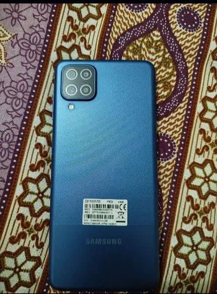 Samsung galaxy A12 4/128 condition  10/10 1