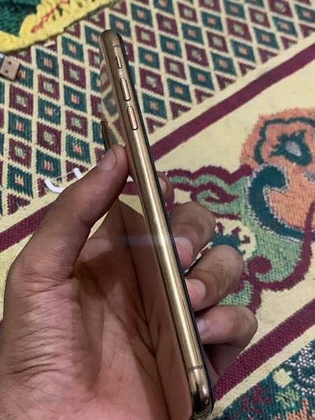 iphone XS MAX PTA BLOCK 64gb 4