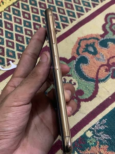 iphone XS MAX PTA BLOCK 64gb 5