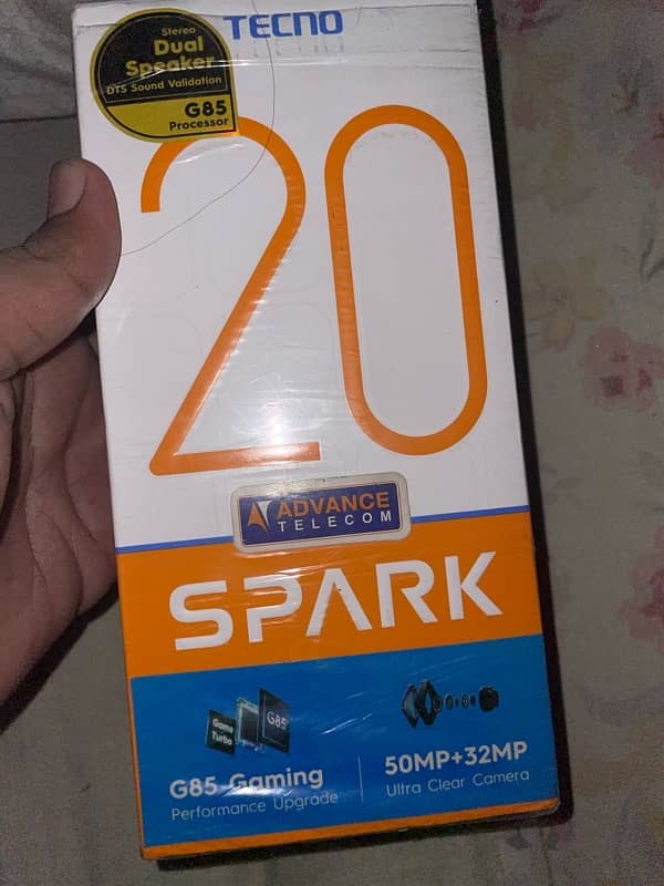 Tecno spark 20 2