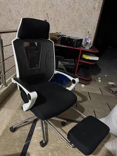 Super Comfortable High Quality Office/Gaming Chair