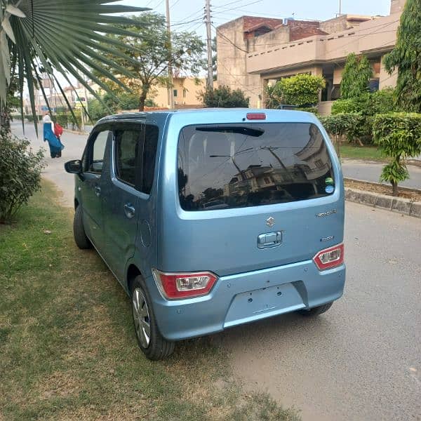 Suzuki Wagon R FX Hybrid 9