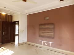 1 Kanal Upper Portion Available For Rent In DHA Phase 4 lahore